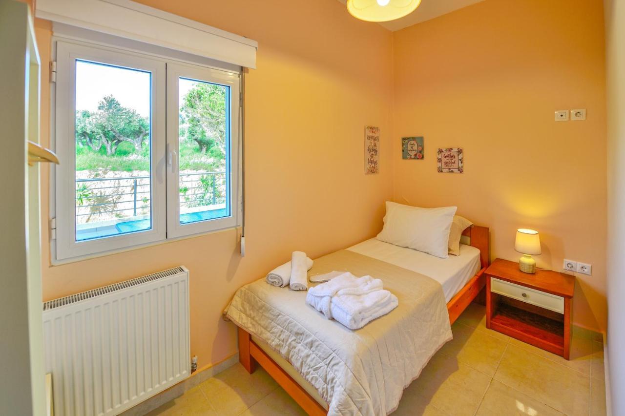 Naiades Summer House I Plátanos 외부 사진